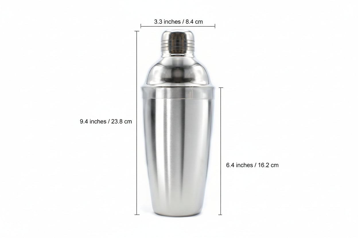 Shaker à cocktail au fini satiné