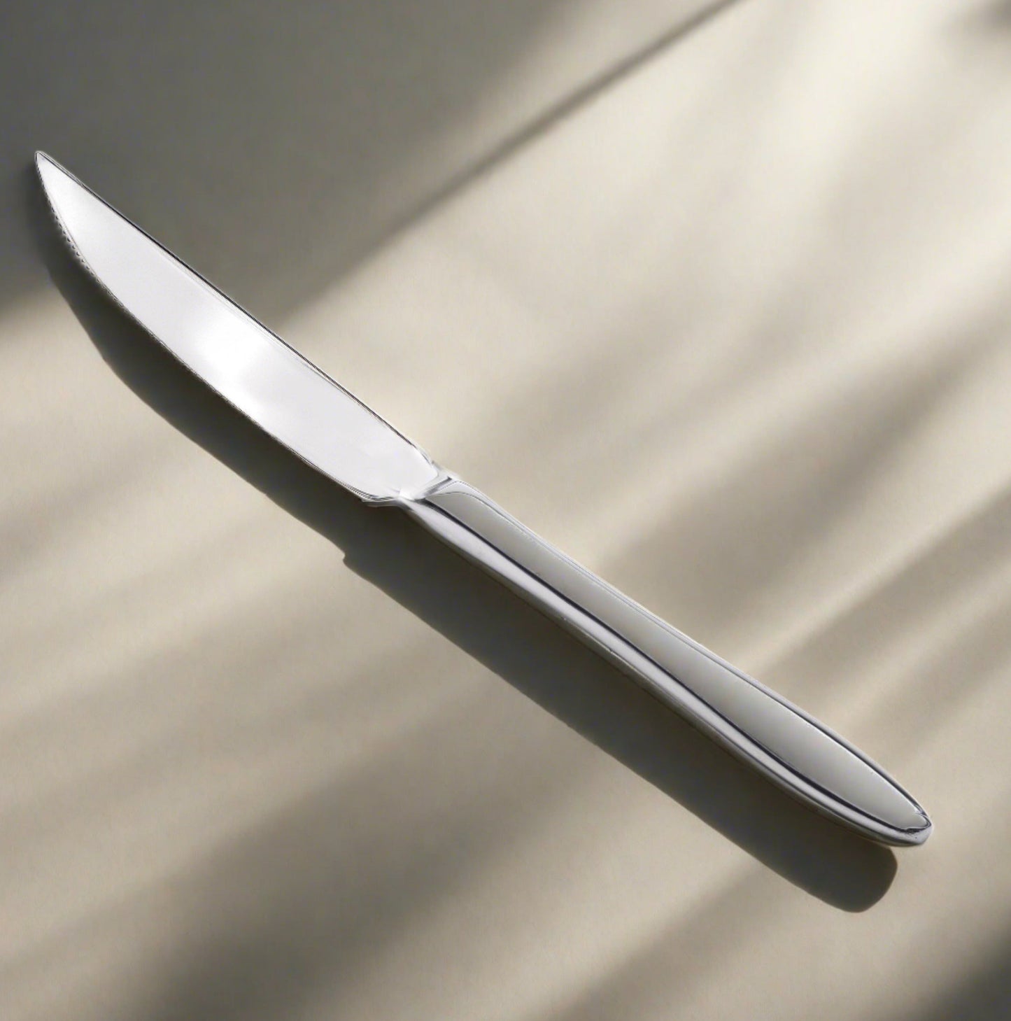 Juego de 12 cuchillos Alpha Cuisinox